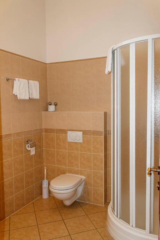Pannon Hotel Bejelentkezes 20 Oraig, Check-In Until 20 O'Clock, Einchecken Bis 20 Uhr Mohács エクステリア 写真