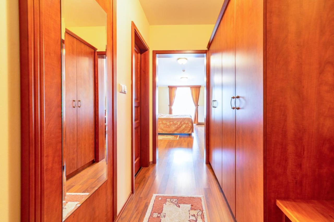 Pannon Hotel Bejelentkezes 20 Oraig, Check-In Until 20 O'Clock, Einchecken Bis 20 Uhr Mohács エクステリア 写真